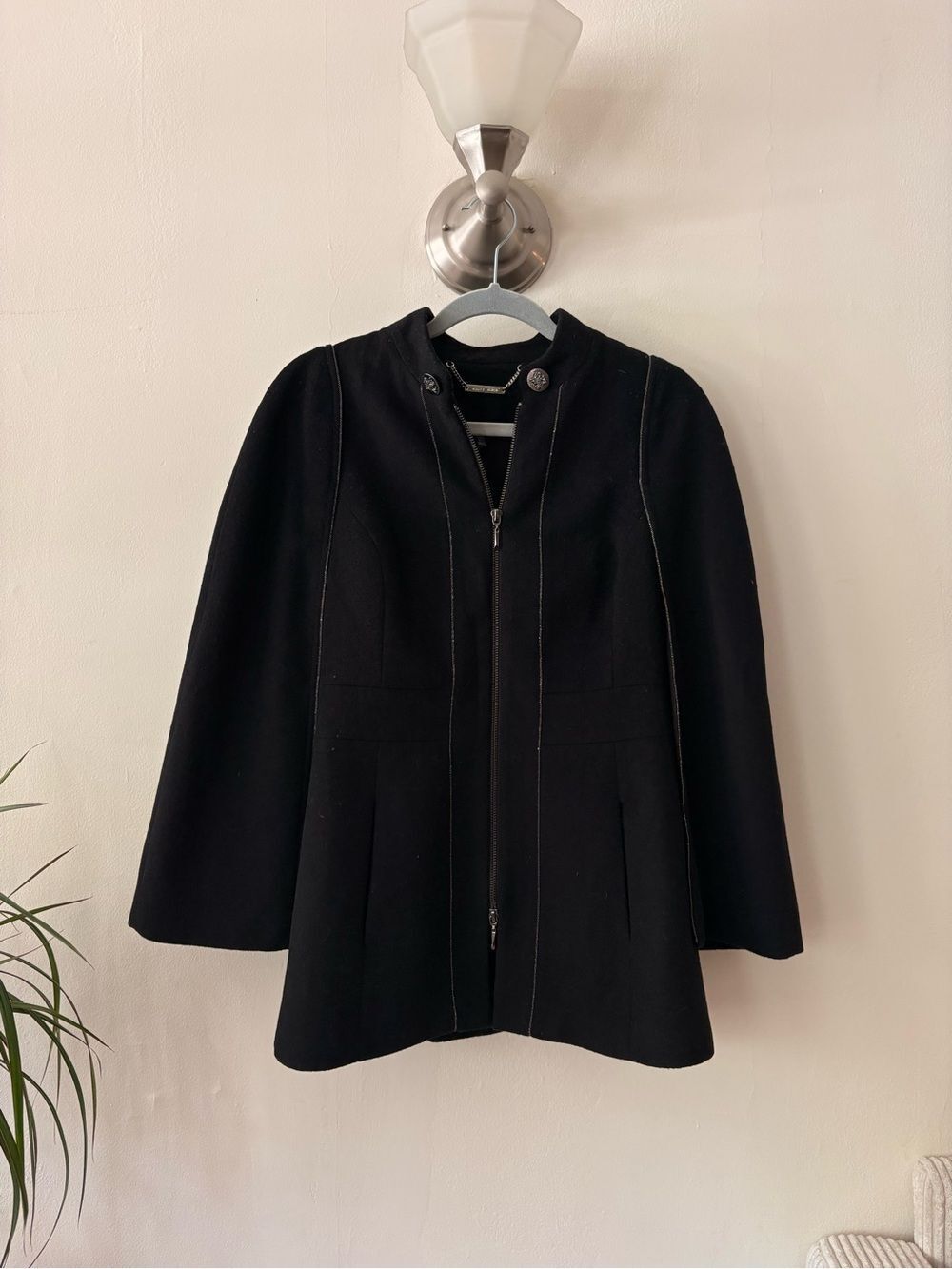White House Black Market Black Cape Coat Zip Front Petite XS Statement Jacket